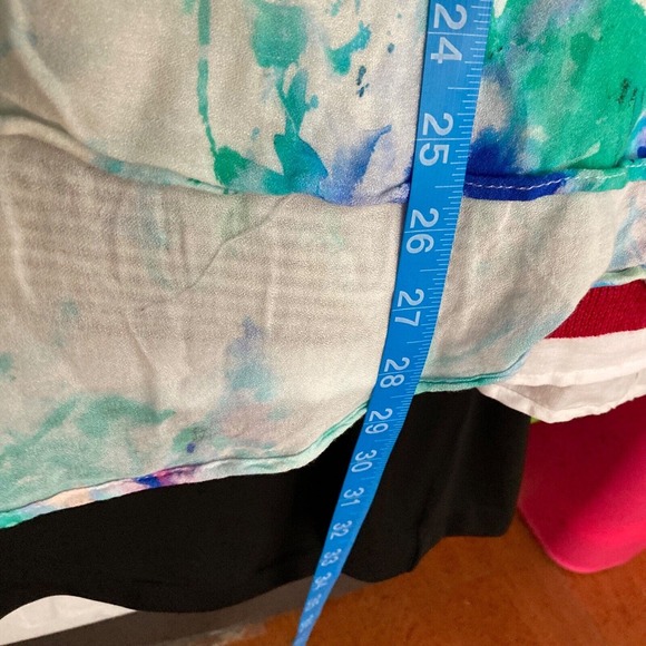 Promod Shirt Womens Sz S White Floral‎ Watercolor Short Sleeve V Neck - Picture 8 of 8